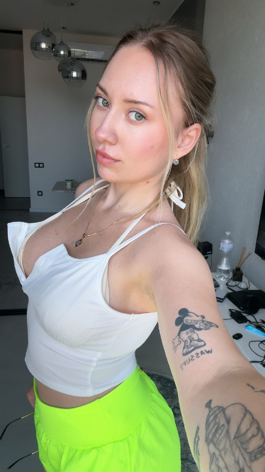 KateV in her underwear in Fukuoka