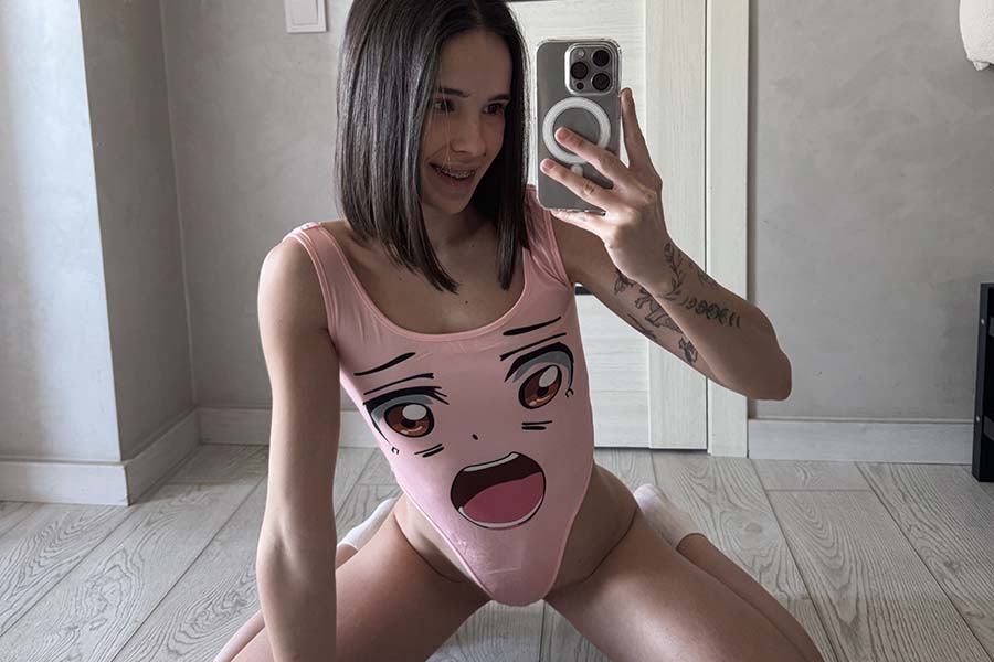 Model Tina in Fukuoka